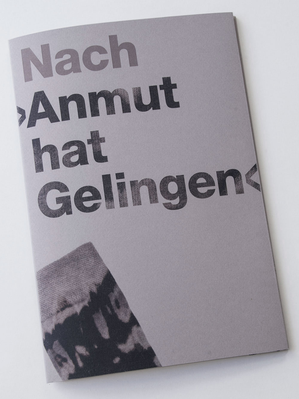 Nach Anmut hat Gelingen publication